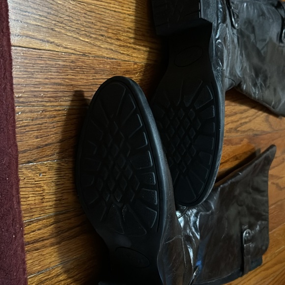 Born wide shaft 9.5 boot - Picture 2 of 9